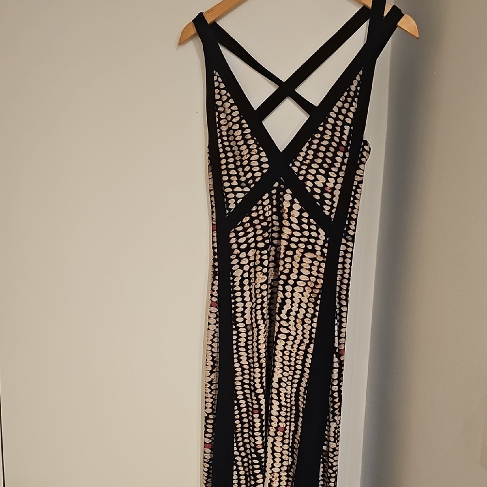Elegant Black and Cream Women's Dress